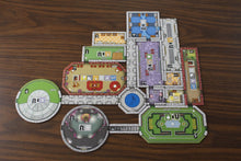 Load image into Gallery viewer, Castles of Mad King Ludwig (English)